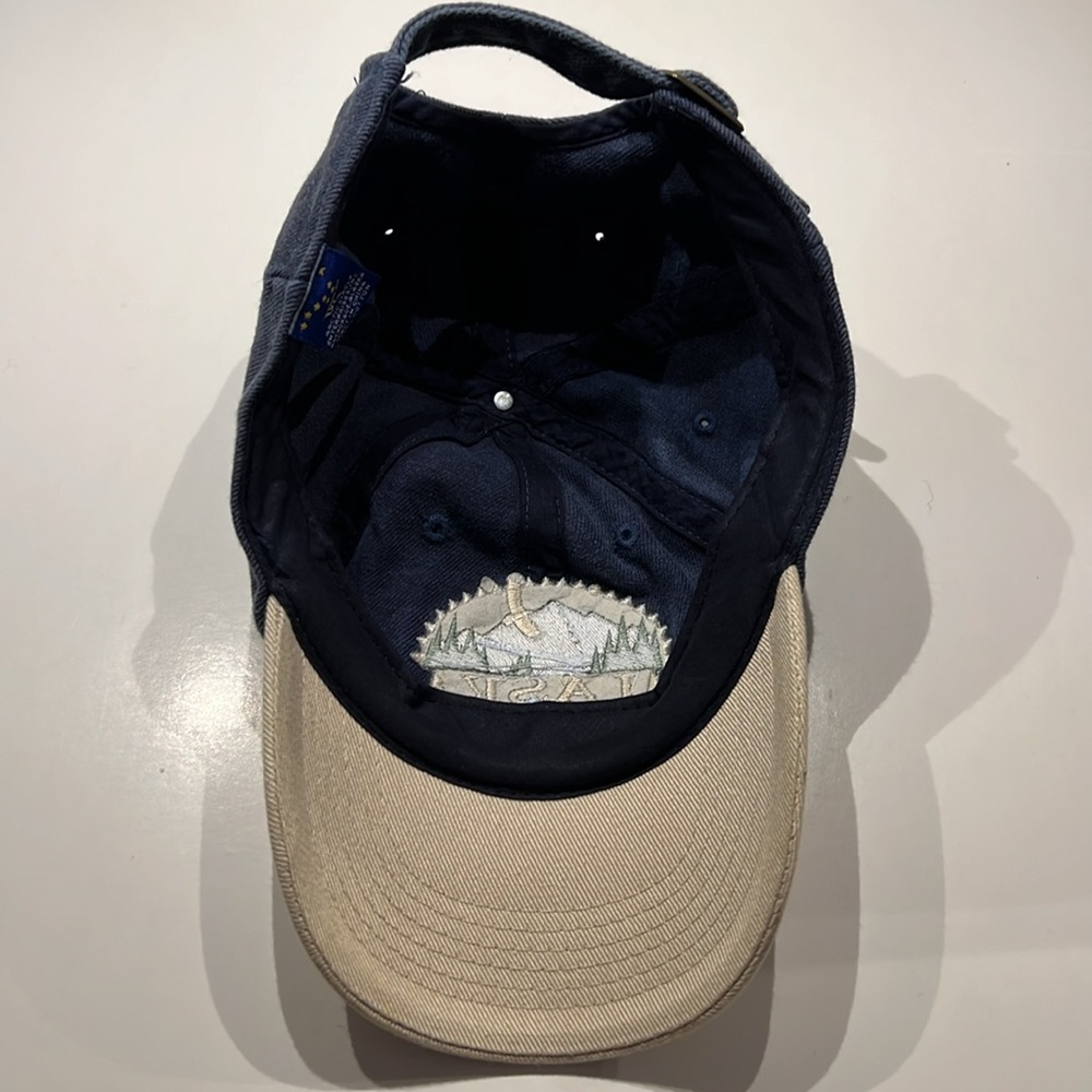 Alaska cap - Picture 3 of 4